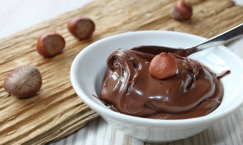 5 Desserts That Prove Nutella Is the Universe's Gift to Mankind
